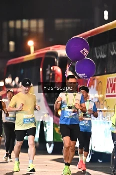 Runner Photo 3363077
