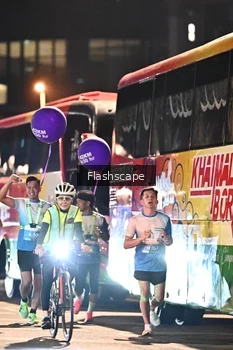 Runner Photo 3363118