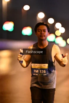 Runner Photo 3363161