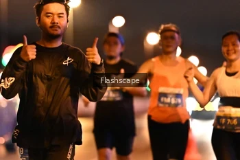 Runner Photo 3363174