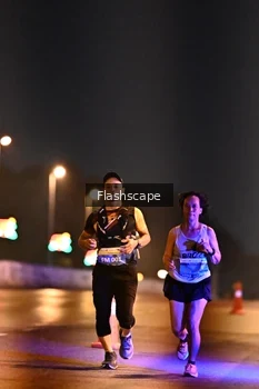 Runner Photo 3363183