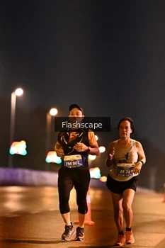 Runner Photo 3363190
