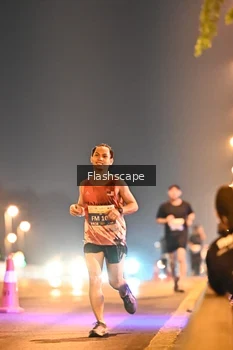 Runner Photo 3363244