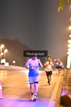 Runner Photo 3363259