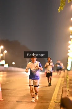Runner Photo 3363266
