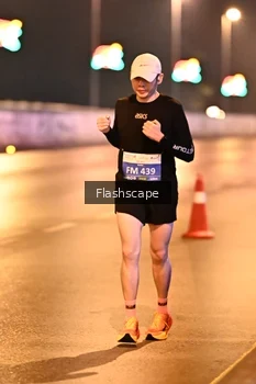 Runner Photo 3363318
