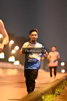 Runner Photo 3363333