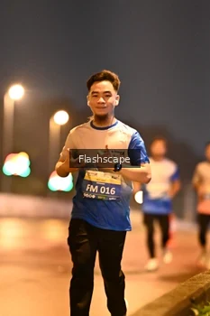 Runner Photo 3363341