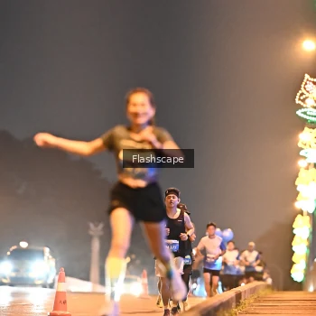 Runner Photo 3363358