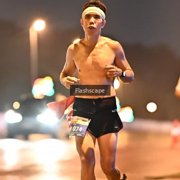 Runner Photo 3363367