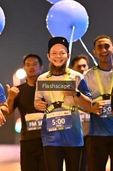 Runner Photo 3363389