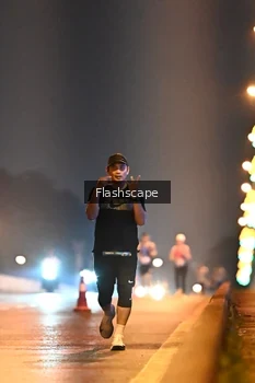 Runner Photo 3363419