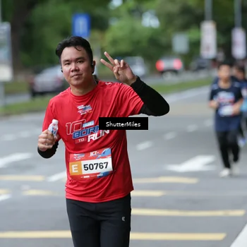 Runner Photo 33636