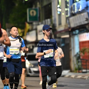 Runner Photo 3364579
