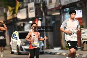 Runner Photo 3366645