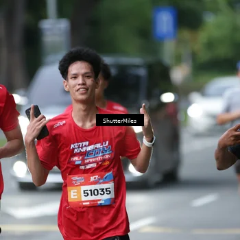 Runner Photo 33669