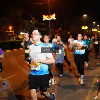 Runner Photo 3367060