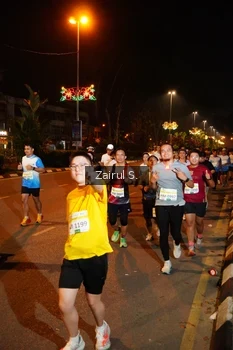 Runner Photo 3367574
