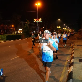 Runner Photo 3367734