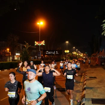 Runner Photo 3368083