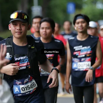 Runner Photo 33687