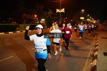 Runner Photo 3369735