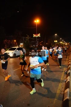 Runner Photo 3370155