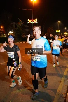 Runner Photo 3370539