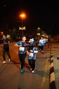 Runner Photo 3370653
