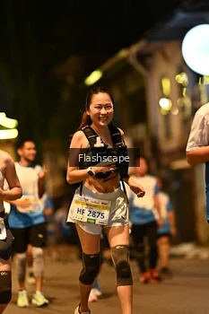 Runner Photo 3371100
