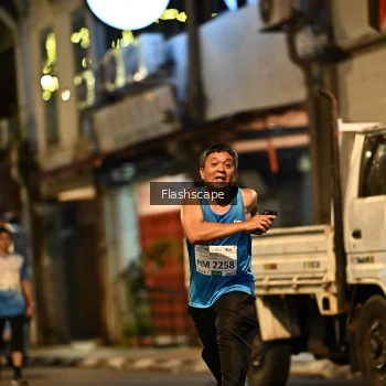 Runner Photo 3371654