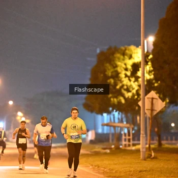 Runner Photo 3372115