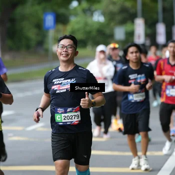 Runner Photo 33754