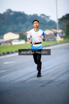 Runner Photo 3379620