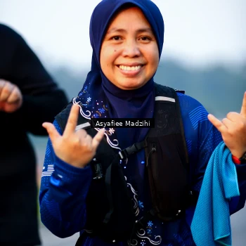 Runner Photo 3379787