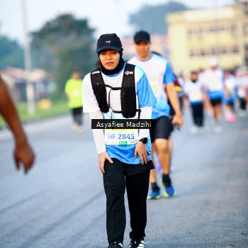 Runner Photo 3379983