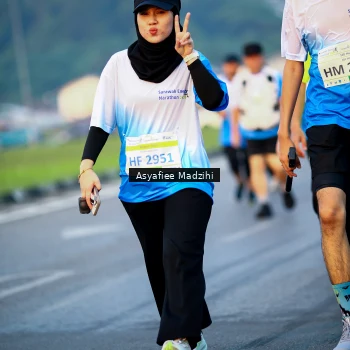 Runner Photo 3380038