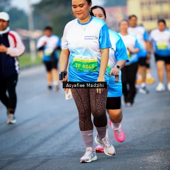 Runner Photo 3380086