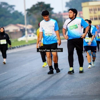 Runner Photo 3380173