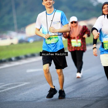 Runner Photo 3380287