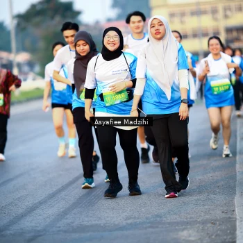 Runner Photo 3380288