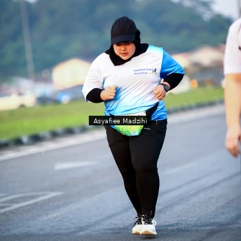 Runner Photo 3380337