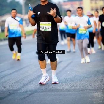 Runner Photo 3380411