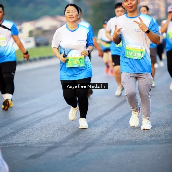 Runner Photo 3380423