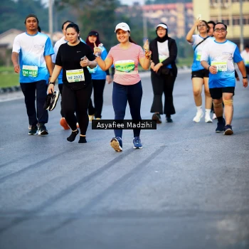 Runner Photo 3380626