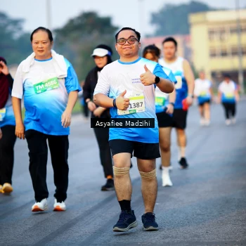 Runner Photo 3380666