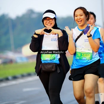 Runner Photo 3380710