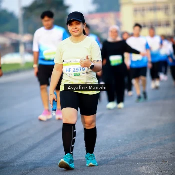Runner Photo 3381186