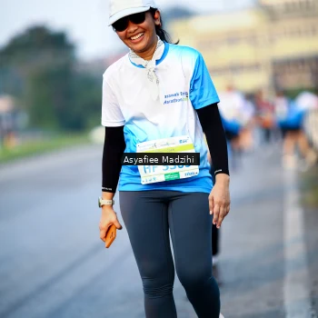 Runner Photo 3381510