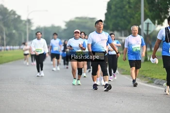 Runner Photo 3383564